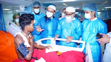 বৈষম্যবিরোধী ছাত্র আন্দোলনে হতাহতদেরকে চিকিৎসা